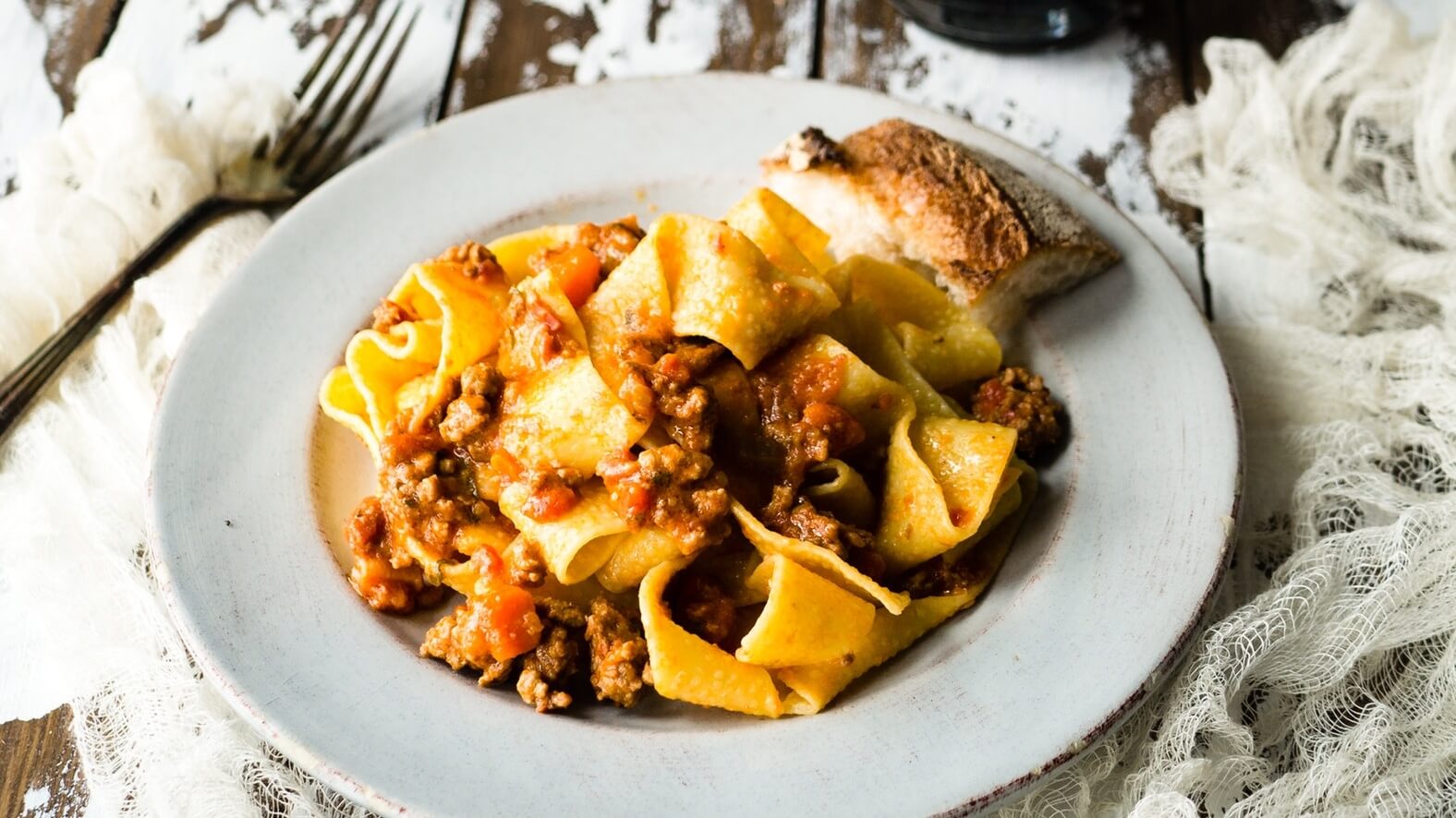 Cremini Mushroom and Walnut Vegan Bolognese Pasta Sauce