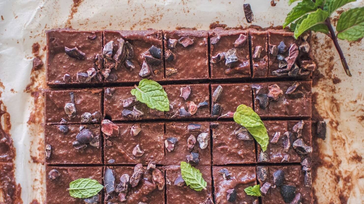 Be Your Own Santa With This Vegan Chocolate Peppermint Fudge Recipe