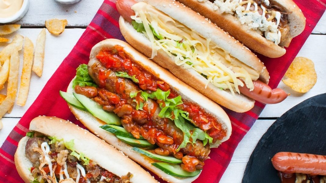 Vegan Hot Dog Cart Serves Up $5 Weenies in St Petersburg ...