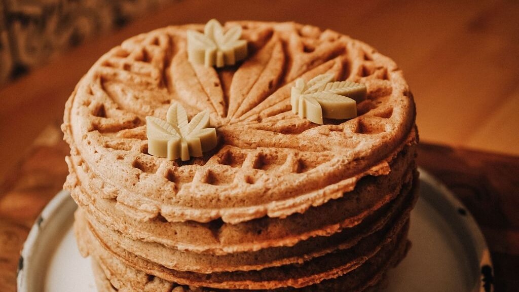 It's High Time You Make These 20 Vegan CBD and Cannabis Recipes | LIVEKINDLY