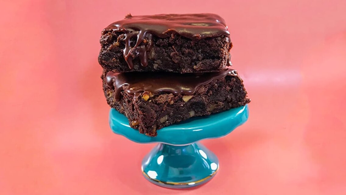 These Gluten-Free Vegan Brownies are Fudgy AF