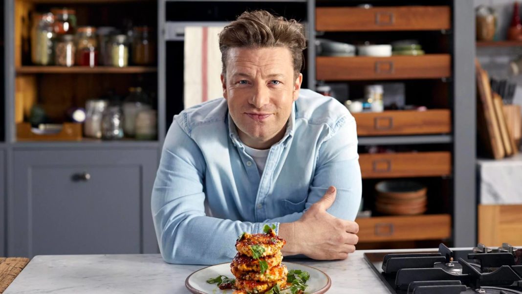 Jamie Oliver Stars In New Channel 4 Cooking Show ‘Meat-Free Meals