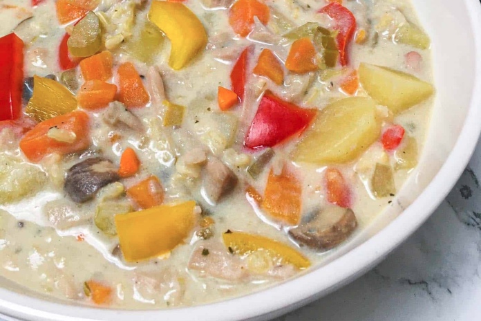 11 Vegan Chicken Soup Recipes for Cold and Flu Season