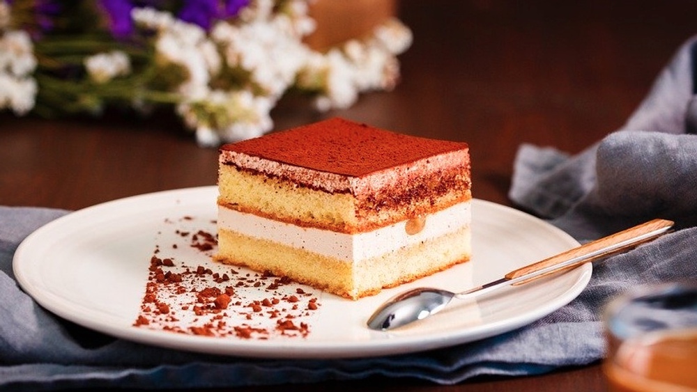 This Vegan Tiramisu Recipe Is So Rich And Creamy