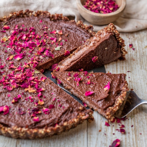 No-Bake Vegan Chocolate and Rose Tart