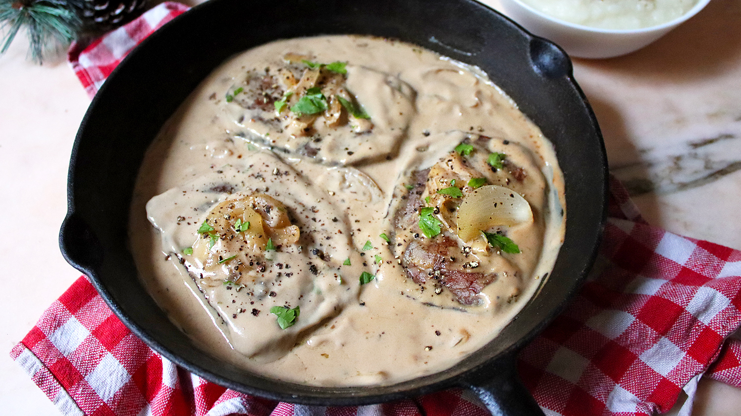 Smothered Pork Chops With Onion Gravy